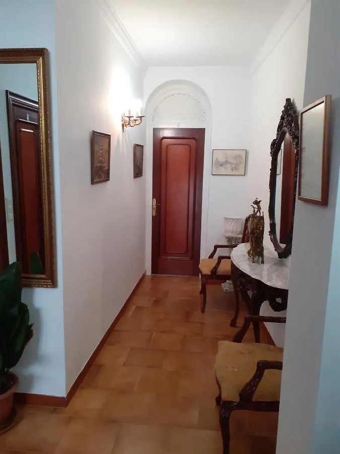 Daire Apartamentos Isabel Maro İspanya
