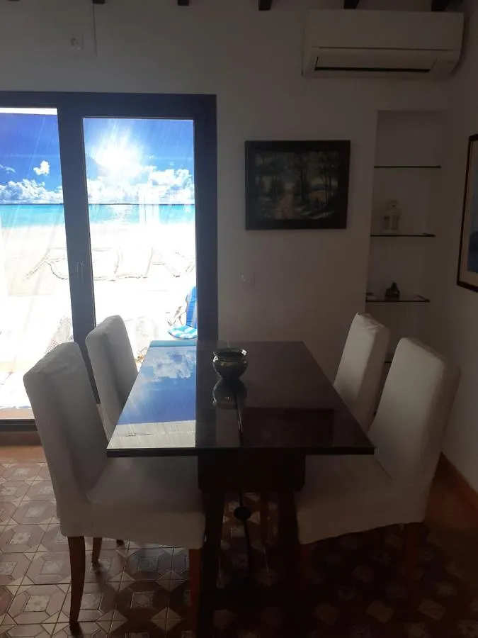 Apartamentos Isabel Maro